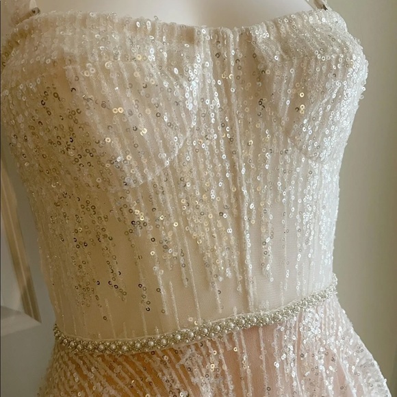 Bronx And Banco Mademoiselle Sequins Gown - Picture 5 of 8